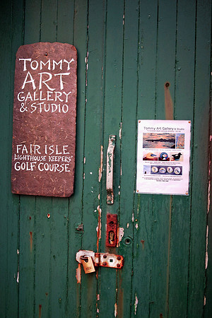 "Tommy Art Gallery"