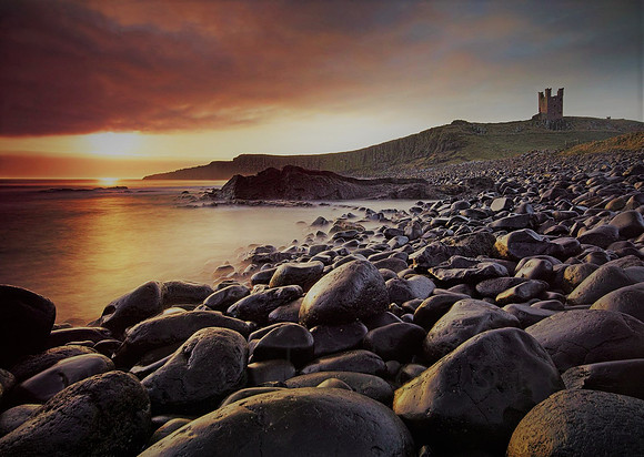 Dunstamburgh dawn