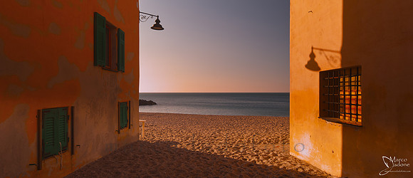 Le case sul mare